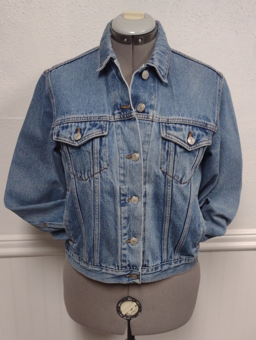 Casual Corner Light Blue Denim Jean Jacket - Women